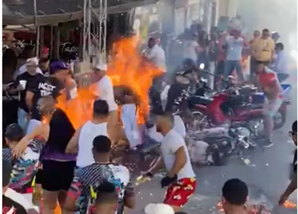 Muere niño de 6 años víctima de quemaduras en carnaval de Salcedo